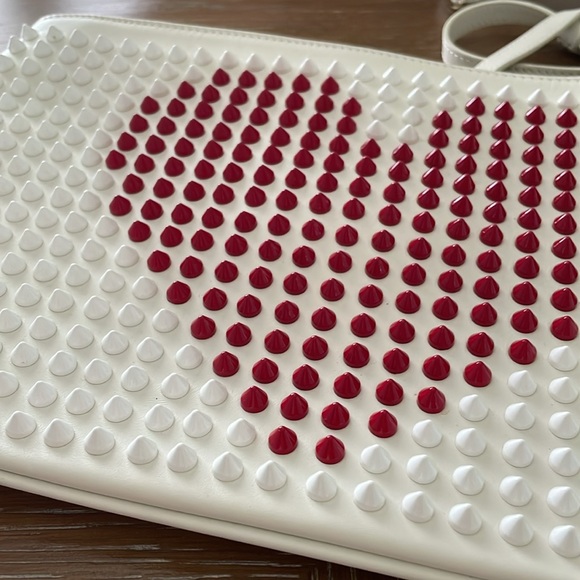 EUC Christian Louboutin LoubiPosh Valentines Spiked Clutch w/ chain,dust bag,box - Picture 7 of 17